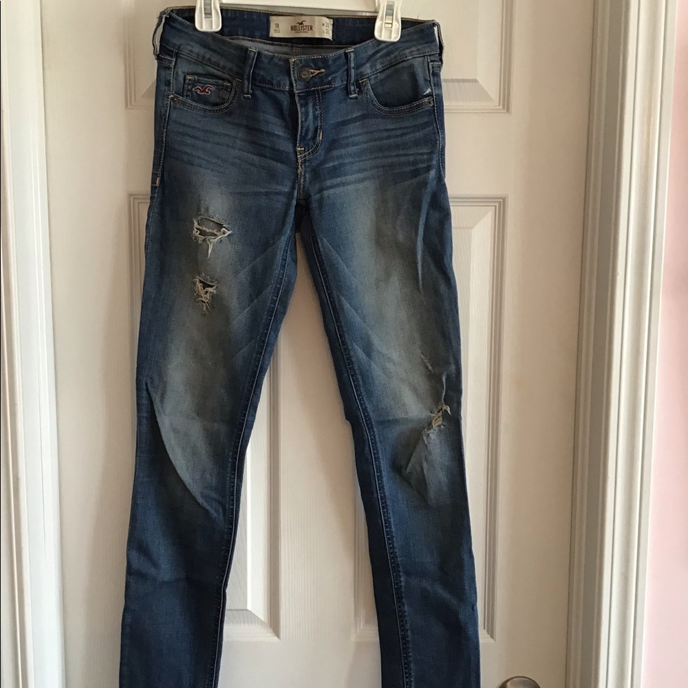 Full length Hollister low rise skinny jeans